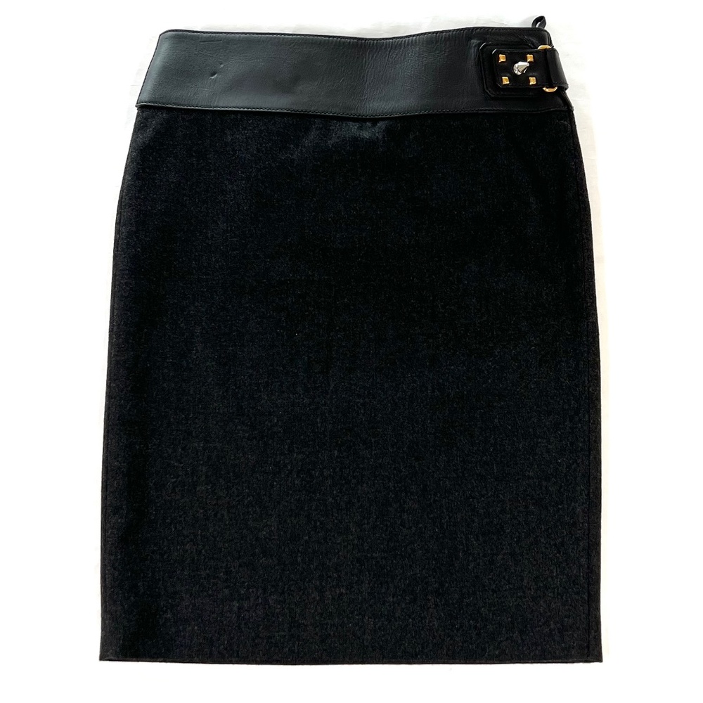 $1450 Gucci Leather Waist Band skirt with Studs Accent in Black / Dark Grey